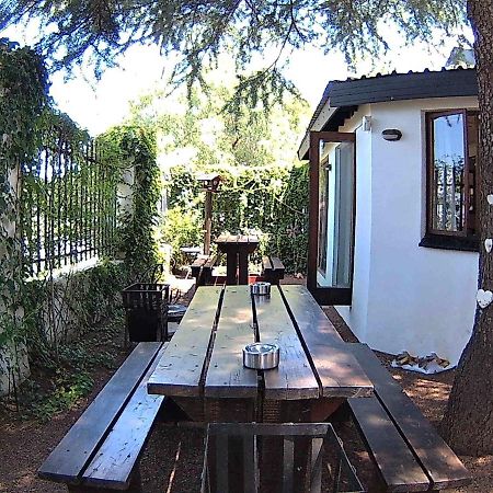 Kuru-Kuru Guesthouse Kuruman Exterior foto